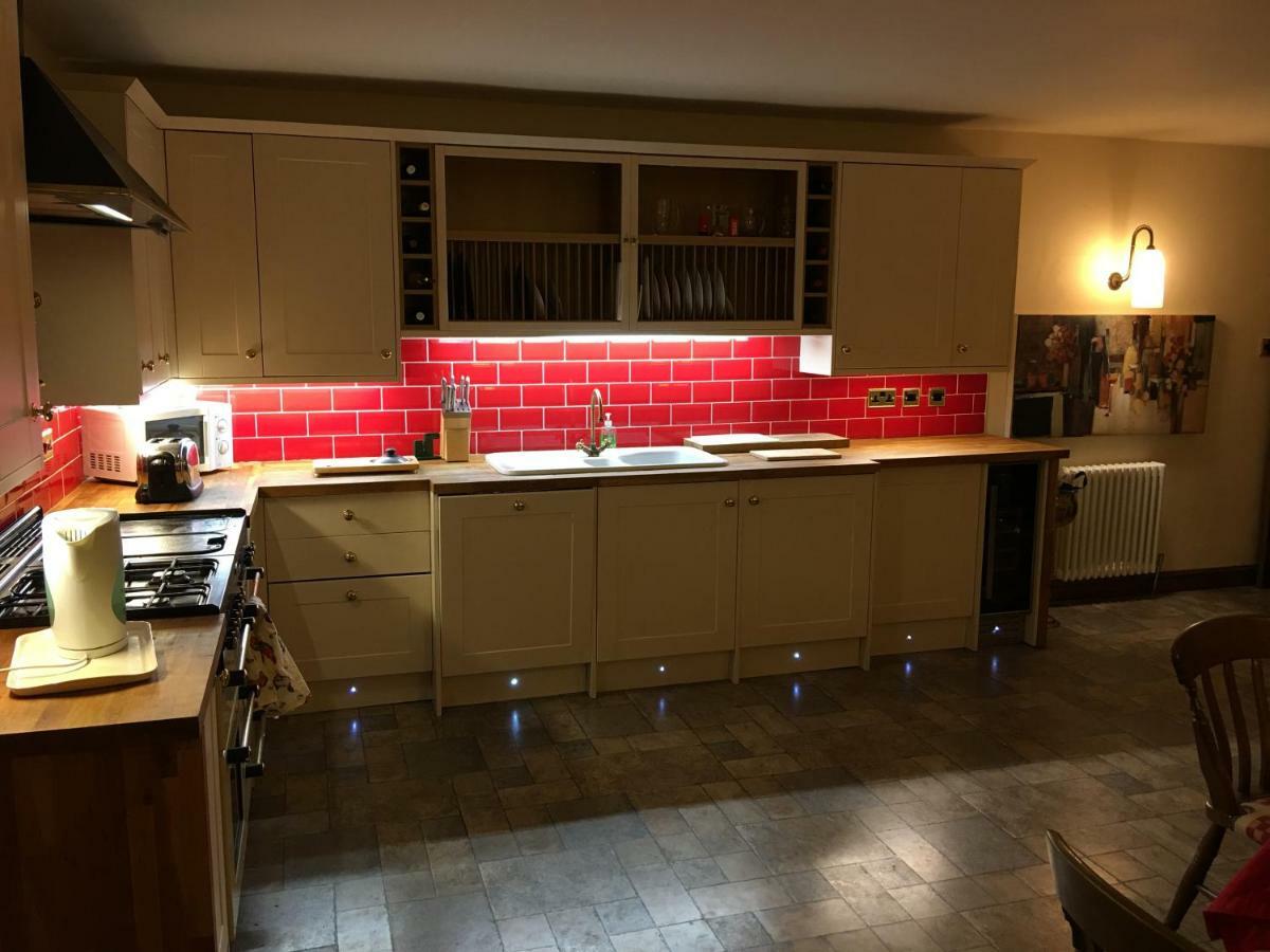 Starshinezzz 호텔 Trimdon Grange 외부 사진